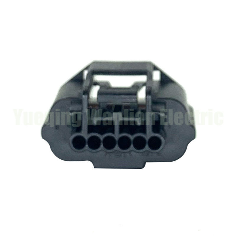 6 পিন MG643284 মহিলা গাড়ী PDC পার্কিং সেন্সর জলরোধী স্বয়ংক্রিয় হার্নেস সংযোগকারী